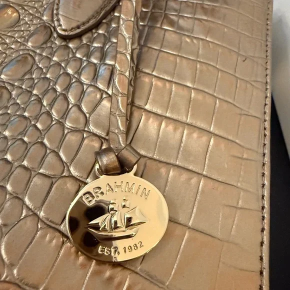 Brahmin Gold Metallic Crocodile Embossed Anywhere Tote - Picture 6 of 16